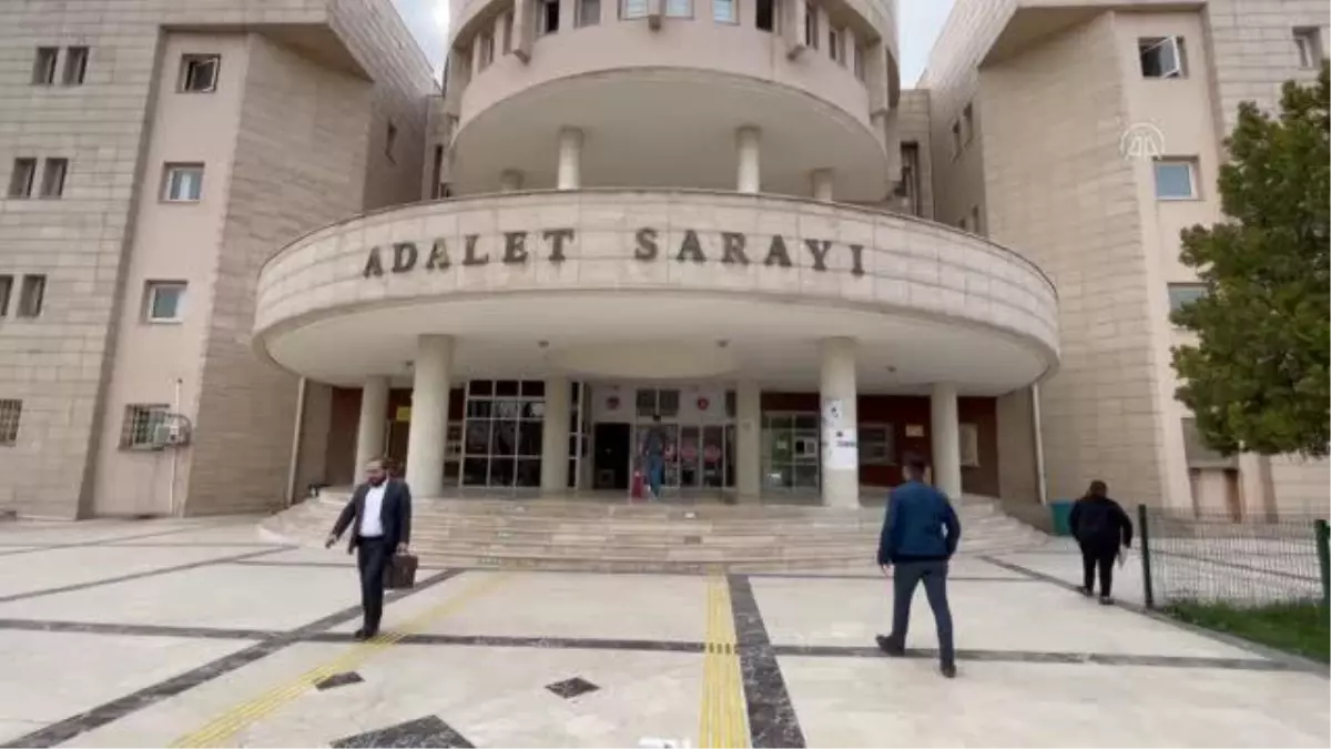 Son dakika haberi... ŞANLIURFA - Çocuğu taciz ettiği iddiasıyla gözaltına alınan şüpheli tutuklandı