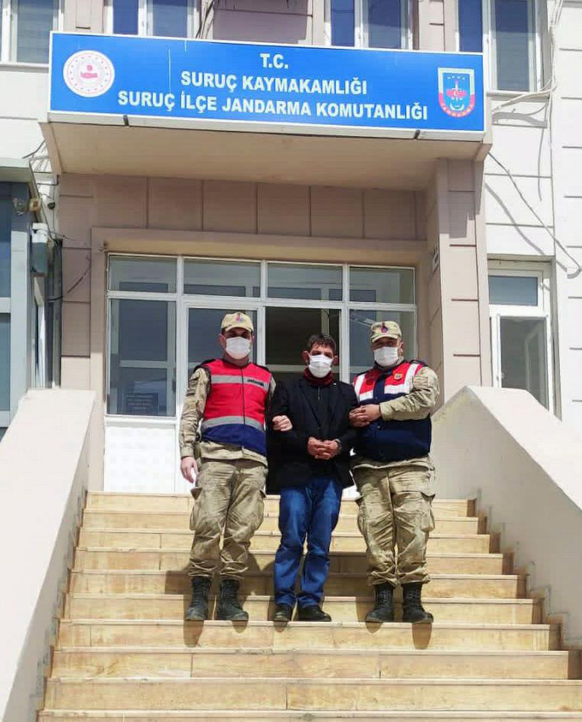 Şanlıurfa\'da 17 yıl 2 ay hapis cezası bulunan hükümlü yakalandı
