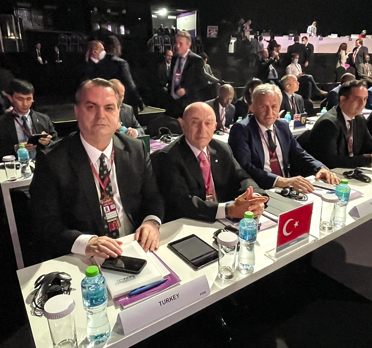 Gianni Infantino, FIFA Başkanlığı\'na yeniden aday olacağını açıkladı