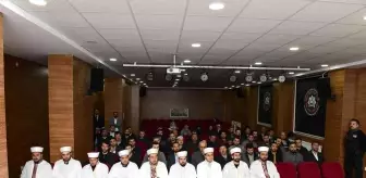 Çatak'ta yeni atanan imamlara cübbe giydirildi