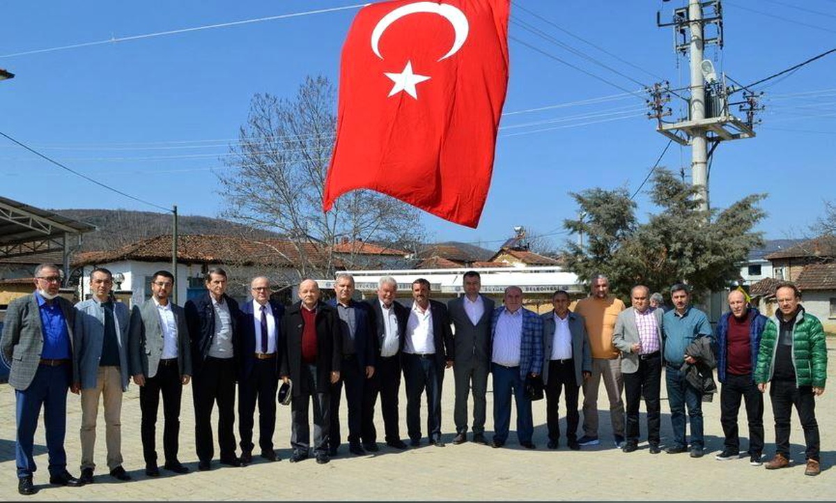 Dernekler gelenekleri yaşatıyor
