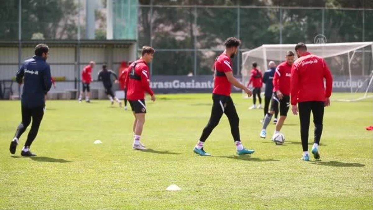 Gaziantep FK\'li Djilobodji, Kasımpaşa\'yı yeneceklerine inanıyor Açıklaması