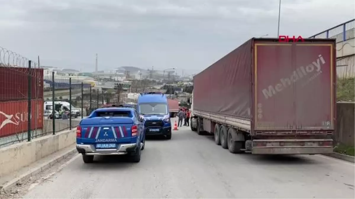 İKİ TIR ARASINDA SIKIŞAN İRANLI SÜRÜCÜ ÖLDÜ