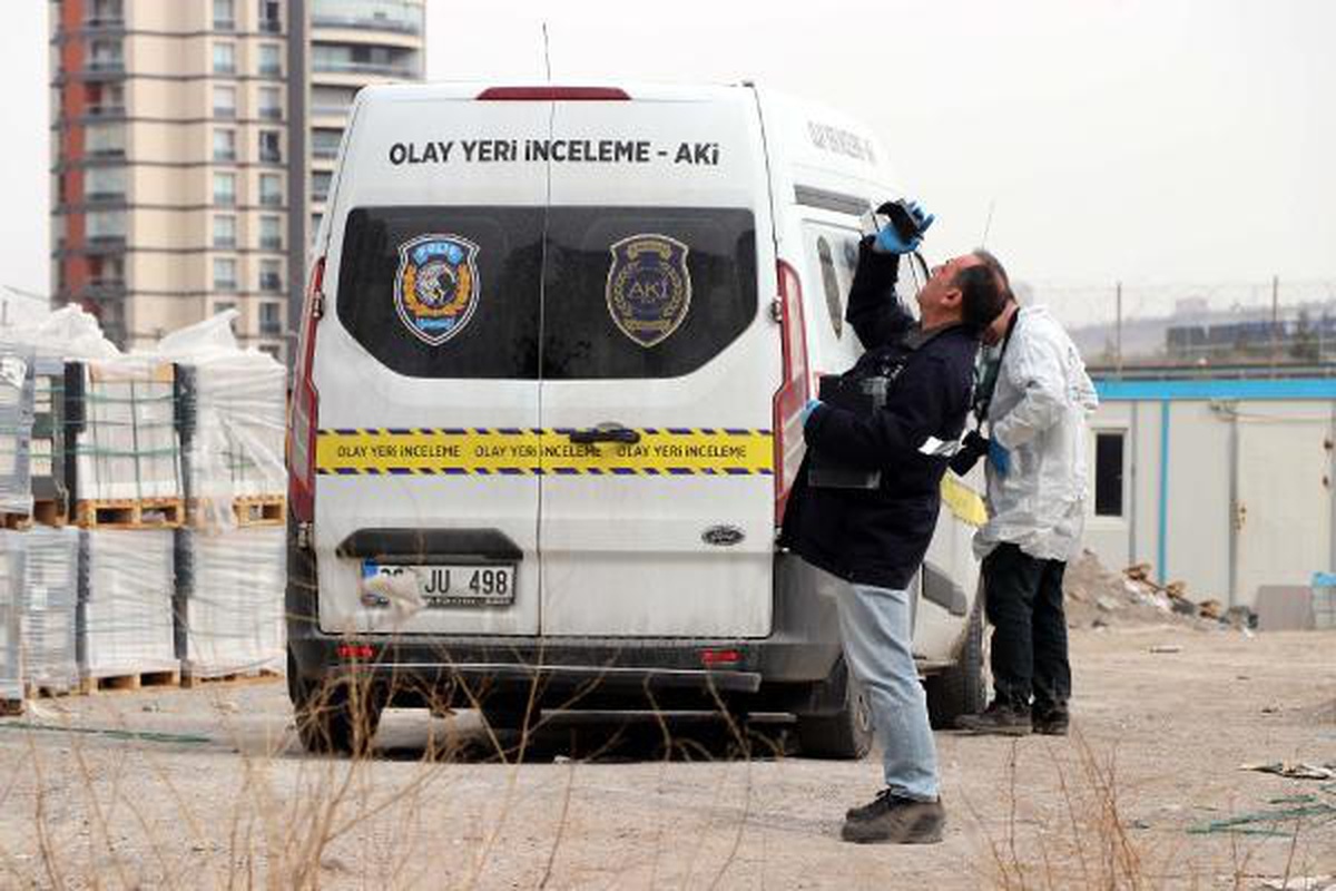 İnşaat bekçisi asansör boşluğunda ölü bulundu