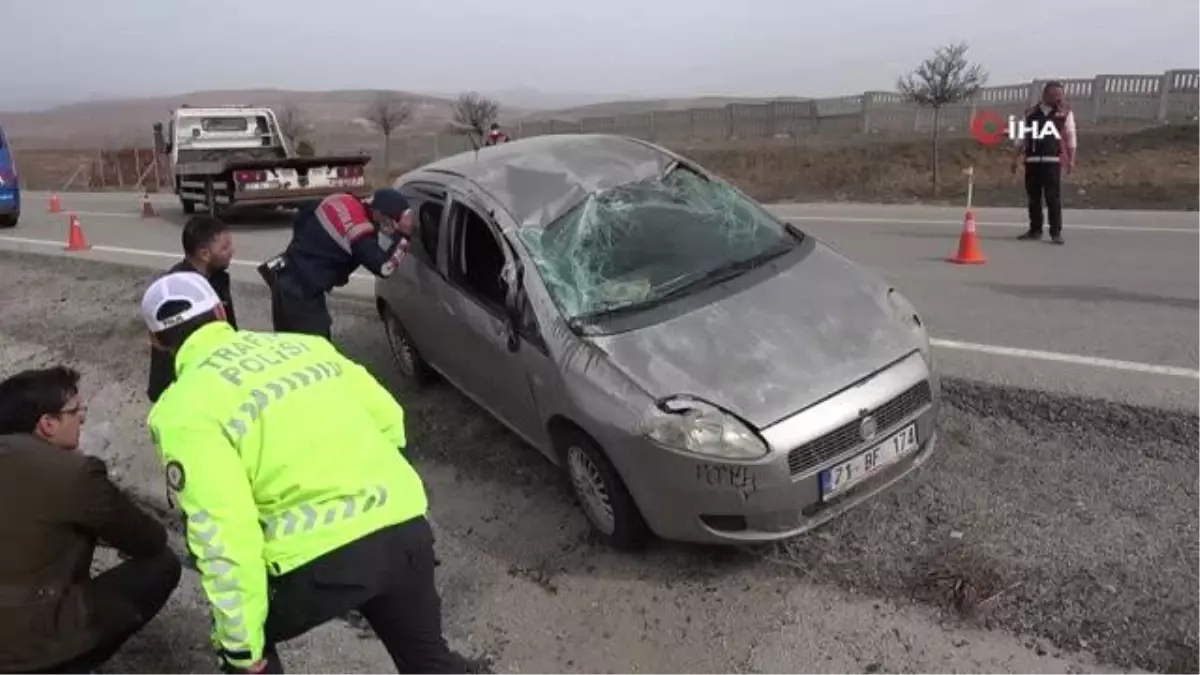 Kontrolden çıkan otomobil 30 metre sürüklendi: 4 yaralı