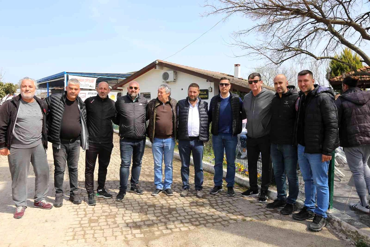 Şampiyonluk virajındaki Ayvalıkgücü\'ne mangal partisi dopingi