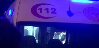 Sancaktepe'de minibüs şarampole yuvarlandı: Araç sürücüsü hayatını kaybetti