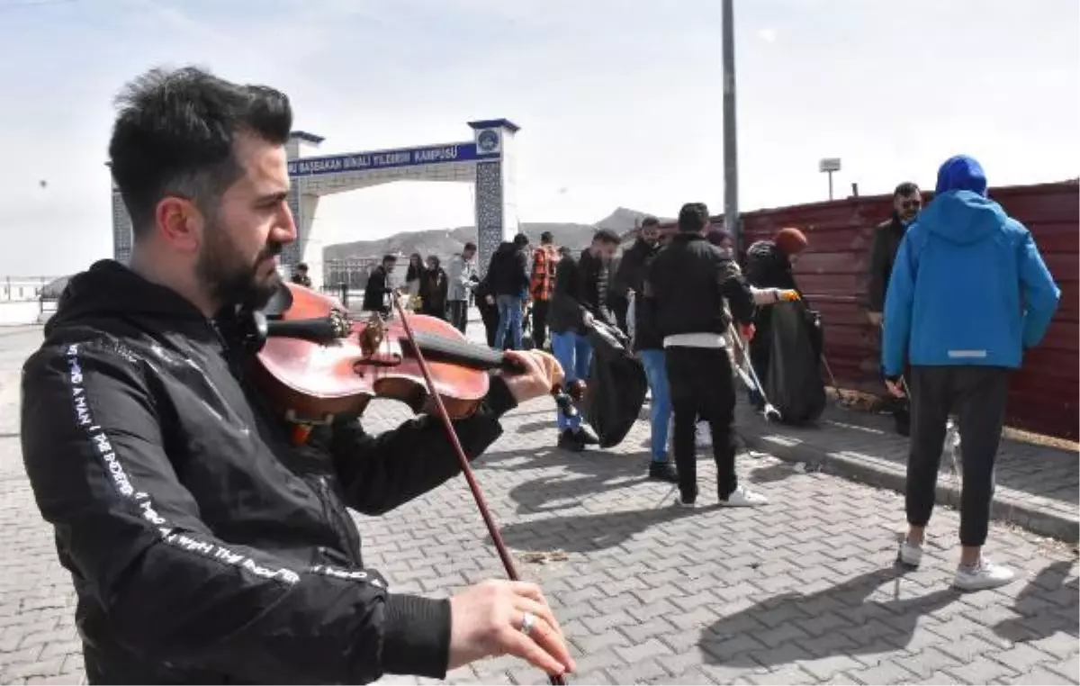 ÜNİVERSİTE ÖĞRENCİLERİNDEN \'KEMAN\' EŞLİĞİNDE BAHAR TEMİZLİĞİ