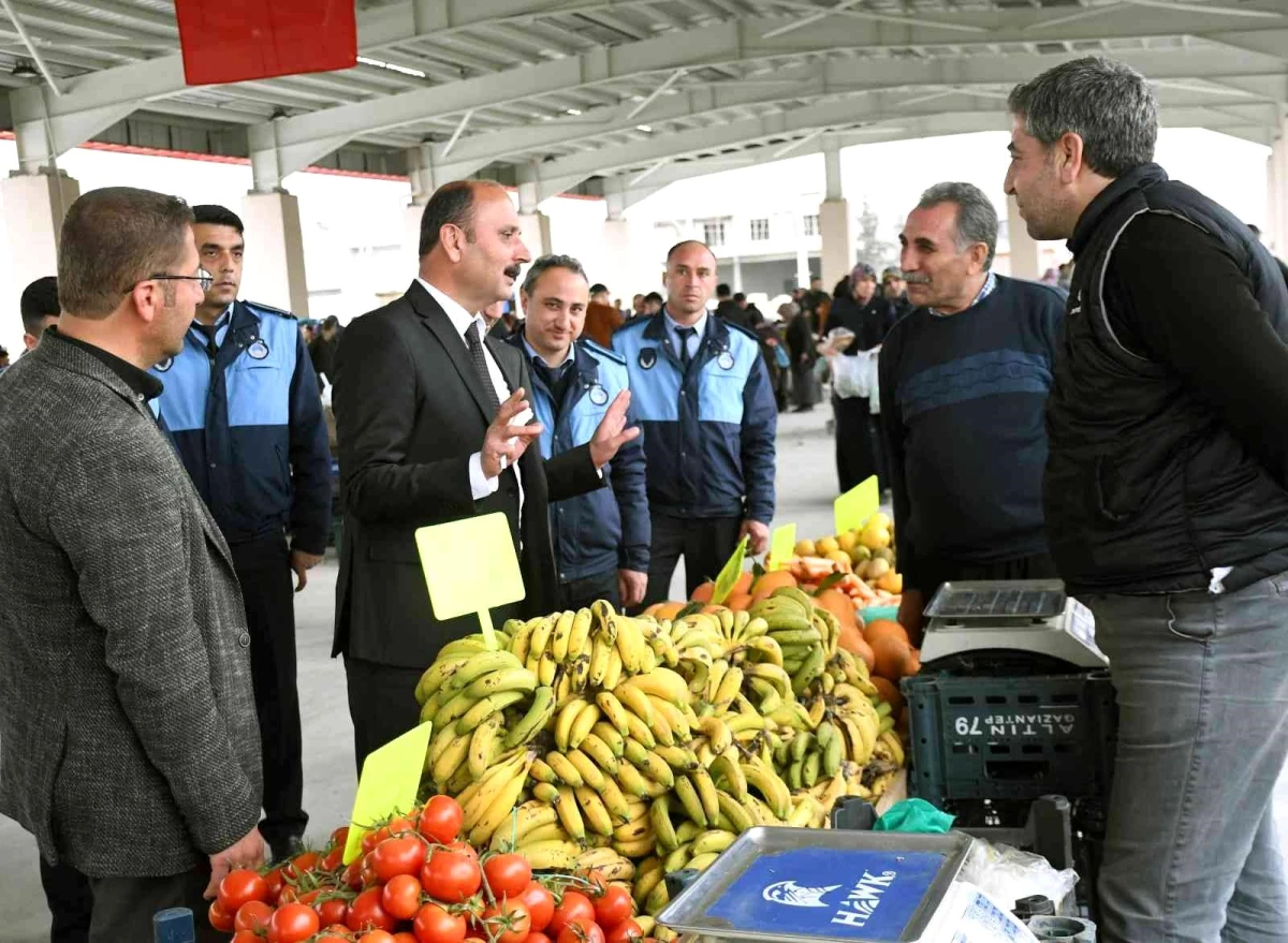 Araban\'ın ilk kapalı semt pazarı hizmete girdi