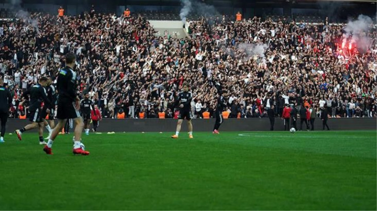 Beşiktaş taraftarı, Vodafone Park\'a akın etti!