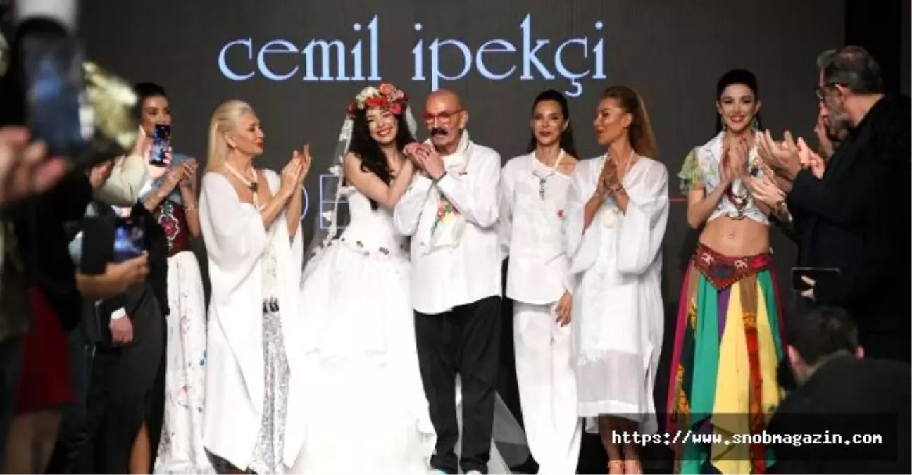 Cemil İpekçi\'den 50\'nci Sanat Yılına Özel Defile