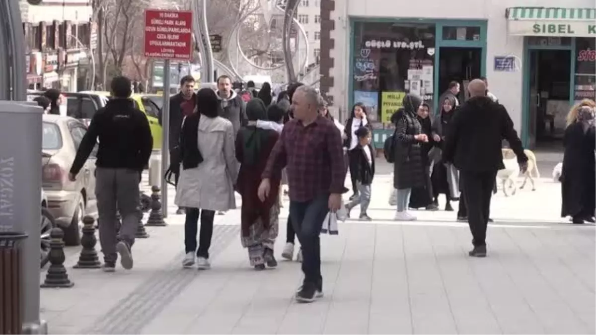 İç Anadolu\'da ramazan öncesi çarşı ve pazarlarda yoğunluk yaşandı