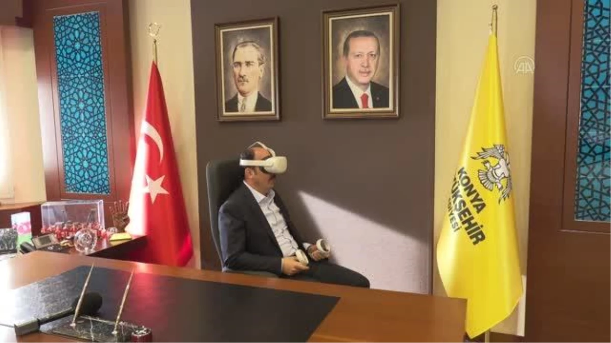 Konya Büyükşehir Belediyesi yöneticileri "sanal ortamda" istişarelerde bulundu