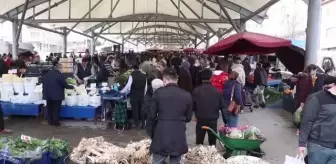 Ramazan öncesi çarşı ve pazarlarda yoğunluk yaşandı