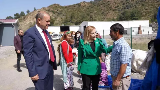 Selin mağdur ettiği roman vatandaşlar prefabrik konutlarına kavuştu