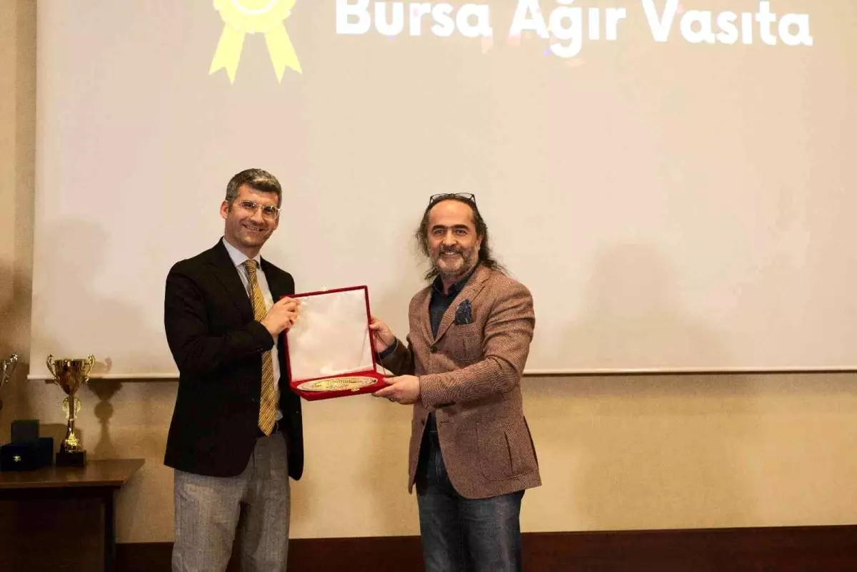 Bursa Ağır Vasıta\'ya çifte ödül