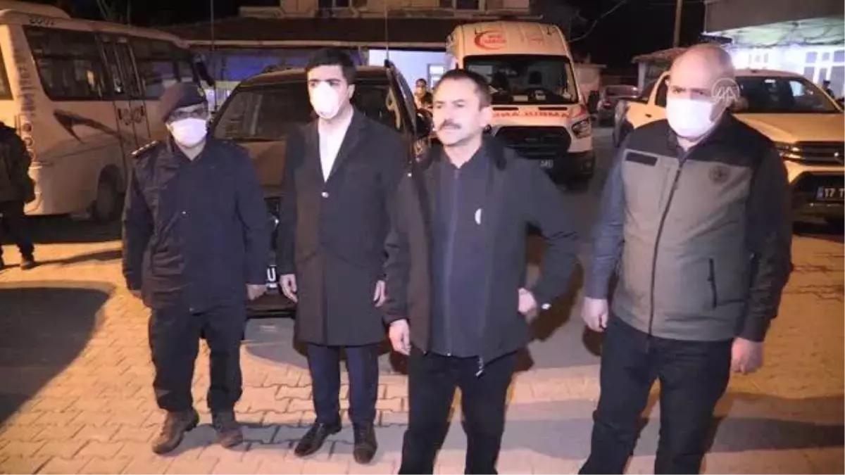 ÇANAKKALE - Çanakkale Valisi Aktaş, Bayramiç\'teki orman yangınının sürdüğü bölgede inceleme yaptı