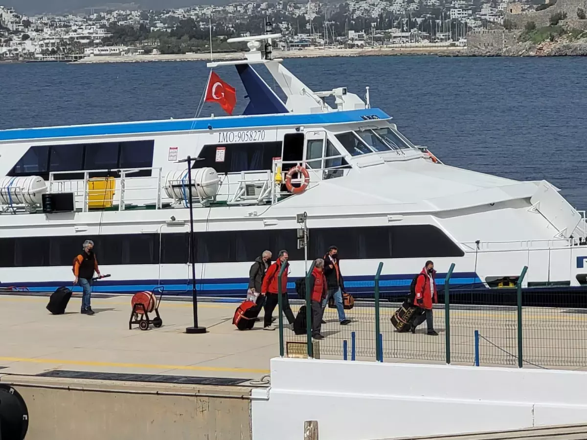 Salgın süresince durdurulan Kos-Bodrum feribot seferleri yeniden başladı