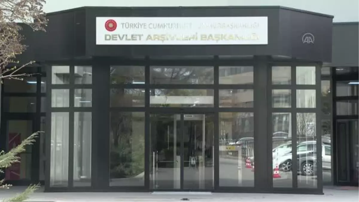 Devlet Arşivleri Başkanlığı, bahçesini sahipsiz hayvanlar için "açık barınak" haline getirdi (2)