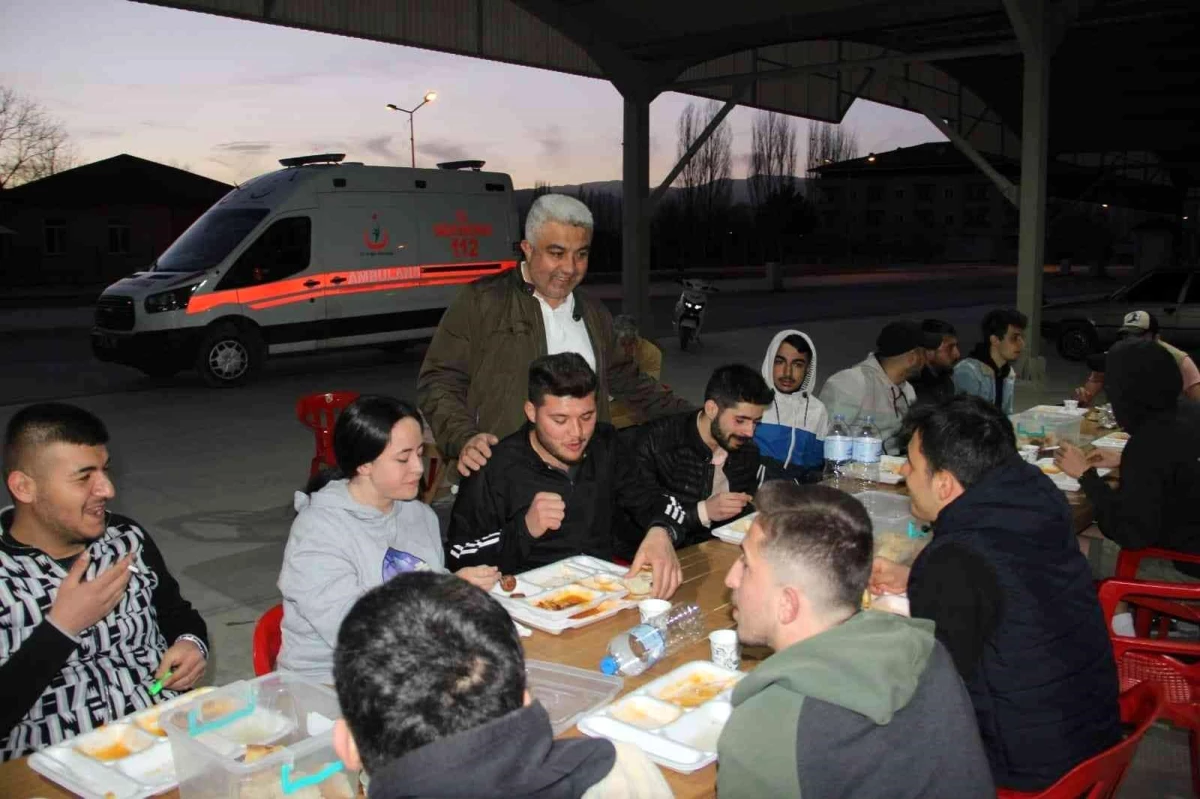 Hisarcık\'ta iftar çadırı iki yıl aradan sonra tekrar kuruldu