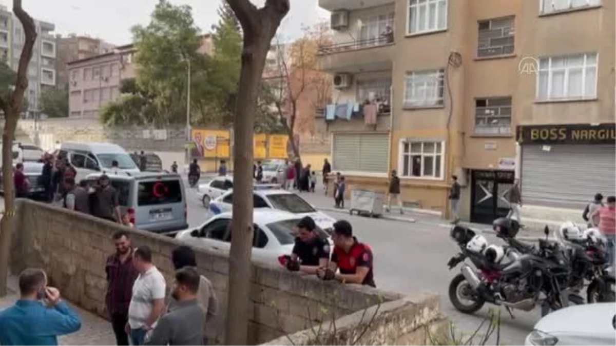 Son dakika haberleri... ŞANLIURFA - Dur ihtarına uymayıp polise ateş açan kişi yaralı yakalandı