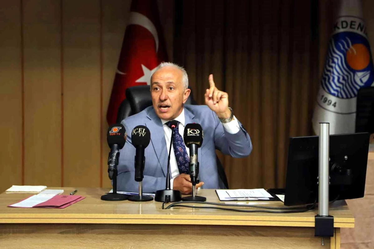 Akdeniz Belediyesinin borçlanma talebi CHP ve HDP\'li meclis üyelerince reddedildi