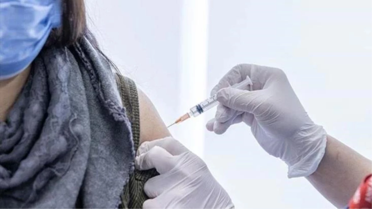 Almanya\'da şaşkına çeviren olay! Para karşılığı 90 kez Kovid-19 aşısı oldu
