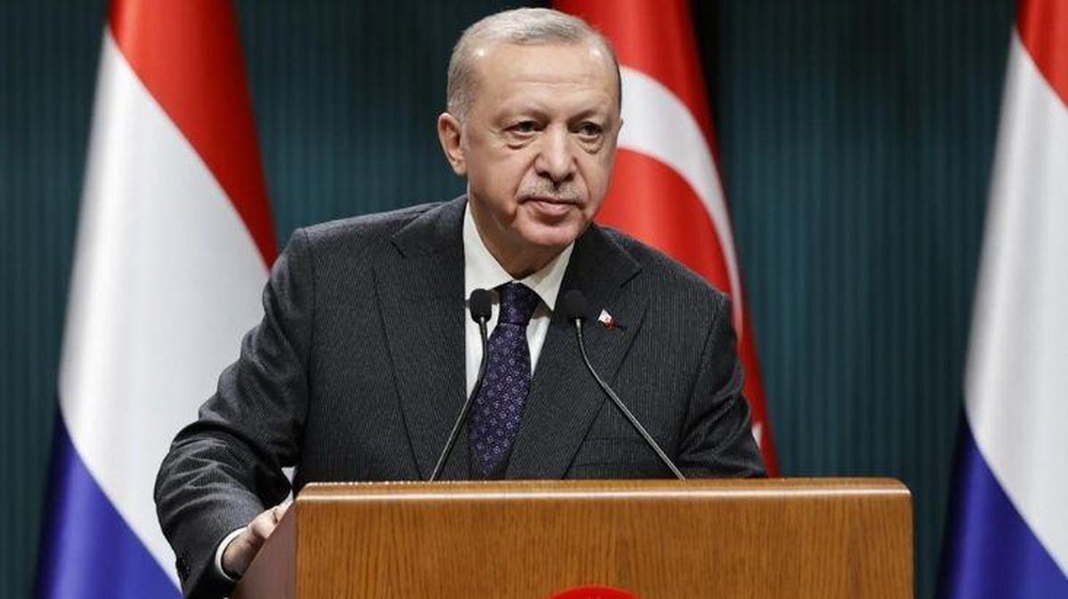Cumhurbaşkanı Erdoğan: Meclis\'in feshi halkın iradesine bir darbedir