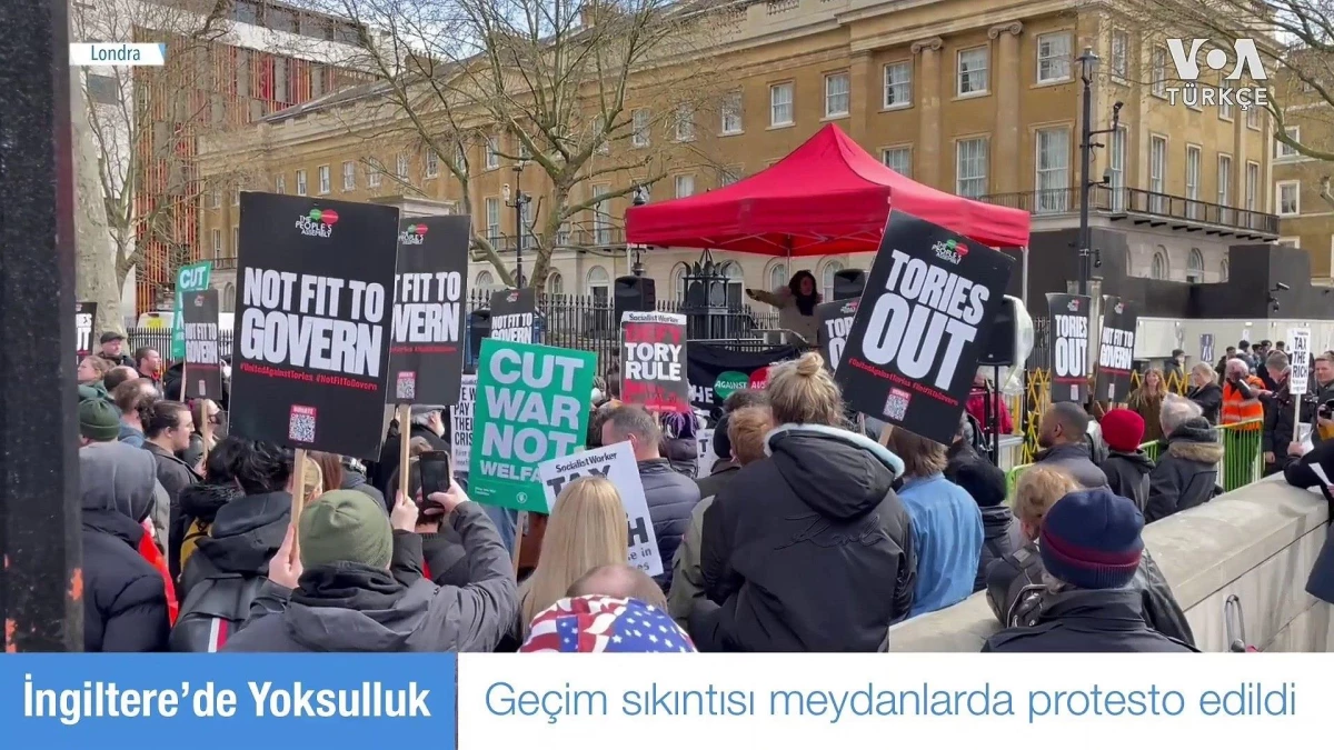 İngilizler "Geçinemiyoruz" Sloganlarıyla Meydanlarda