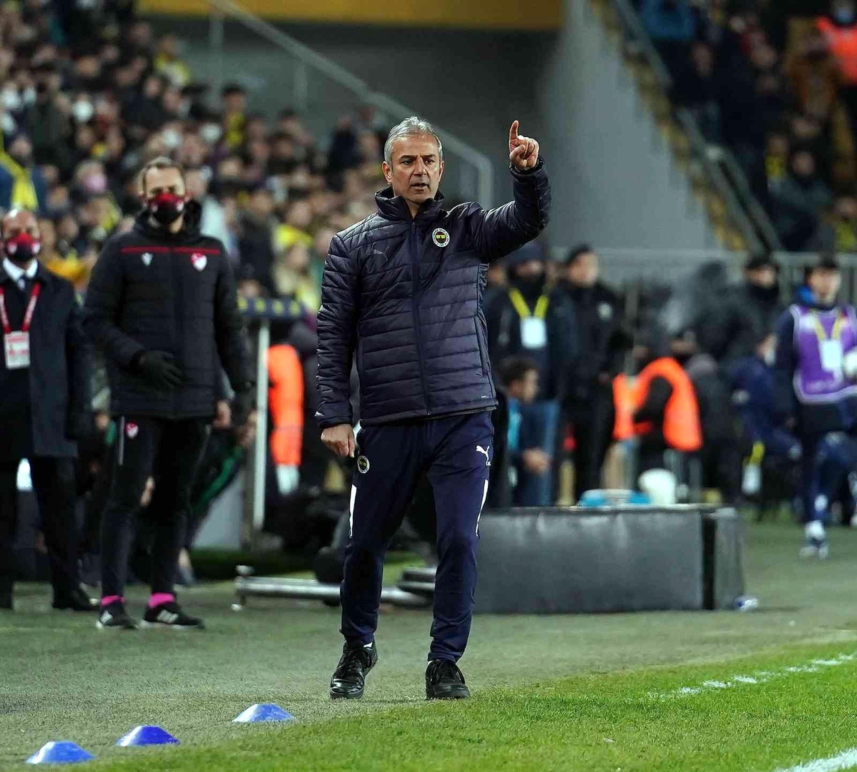 İsmail Kartal: "O gün (4 Nisan 2015) Fenerbahçe\'ye yapılanların acısını hala çekmekteyiz"