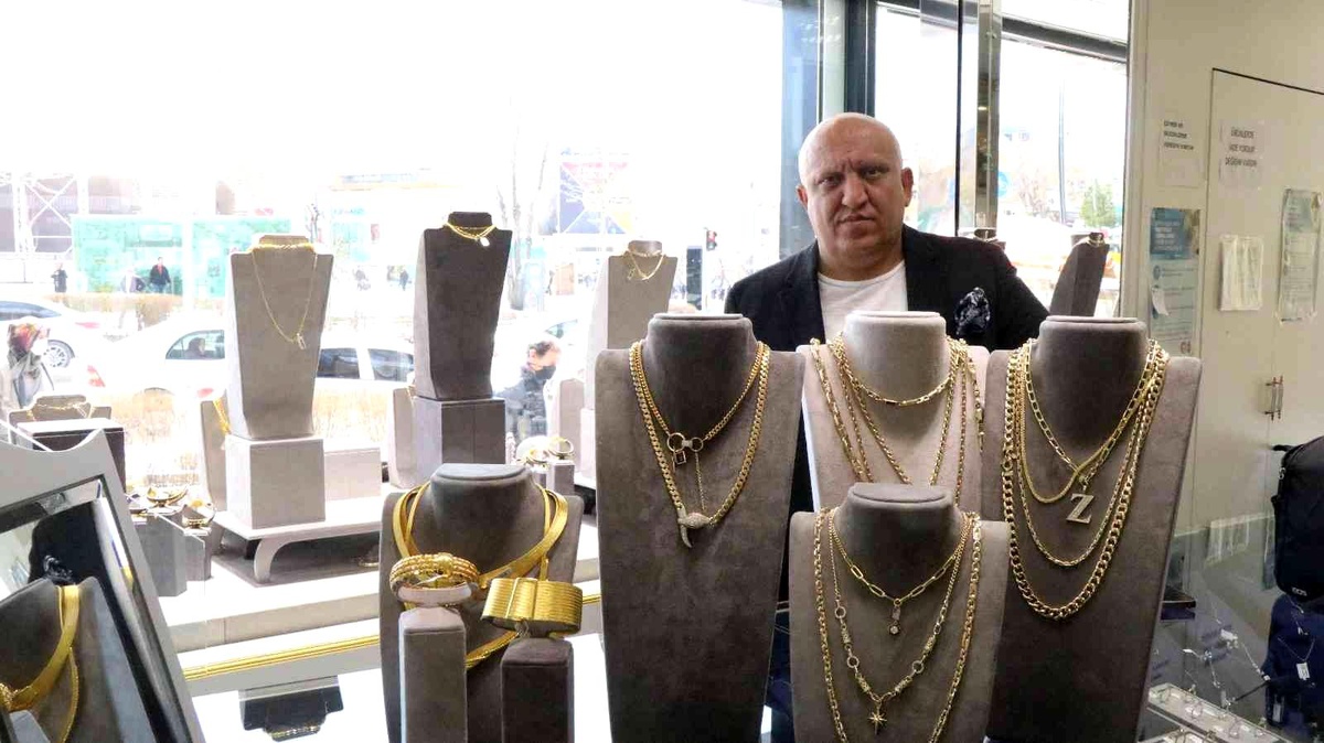 Kırşehirli Kuyumcu Durukan: "Altın fiyatları artacak"