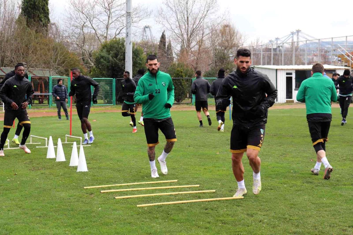 Kocaelispor düşme hattına geriledi