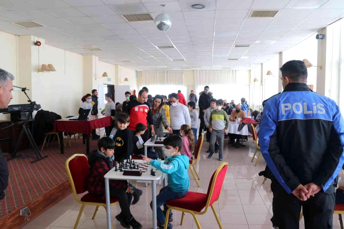 Son dakika: Polis Haftası Satranç Turnuvası yapıldı