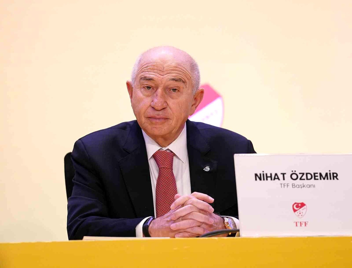 TFF Başkanı Nihat Özdemir istifa etti