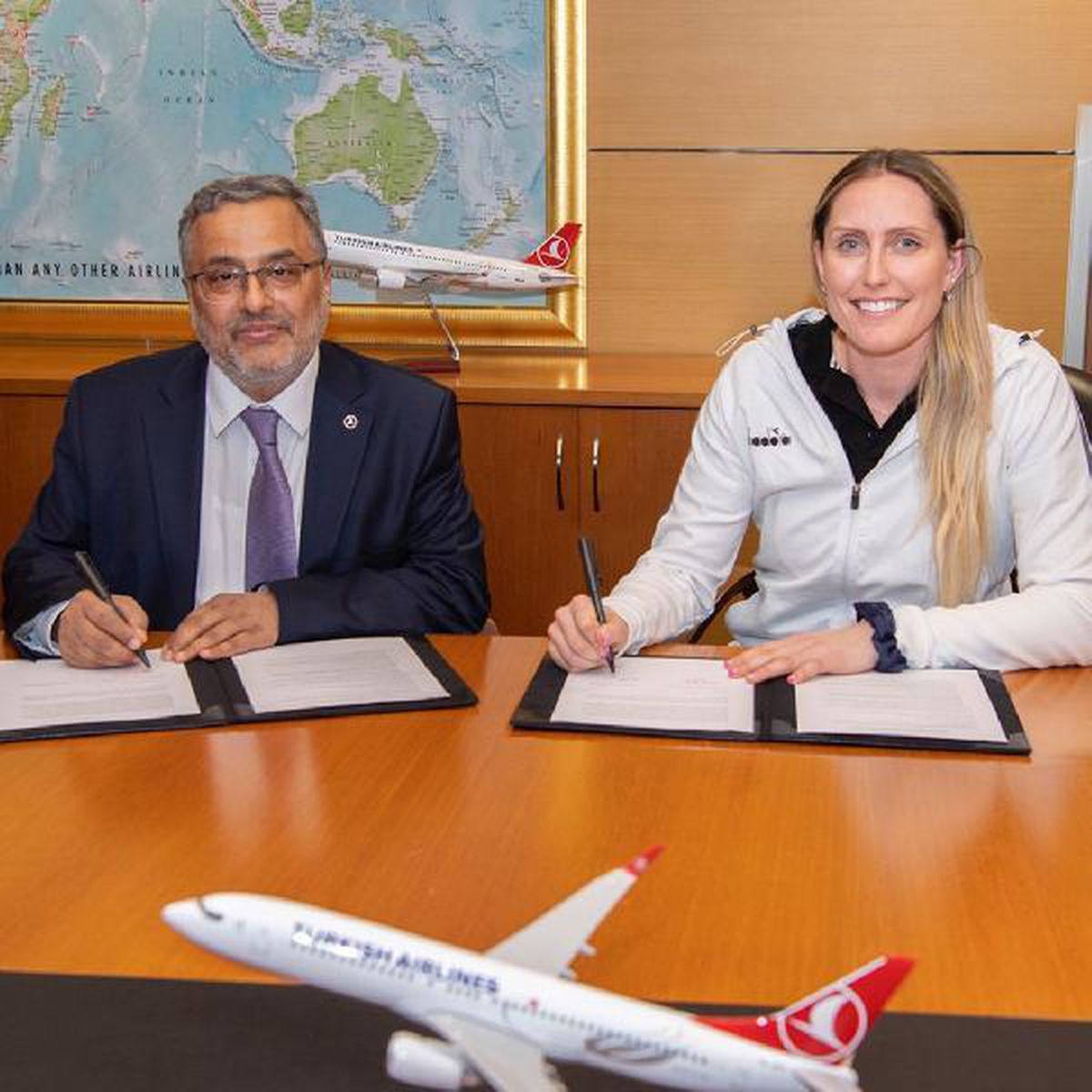 Türk Hava Yolları, ABD\'li voleybolcu Madison Kingdon\'ın sözleşmesini uzattı