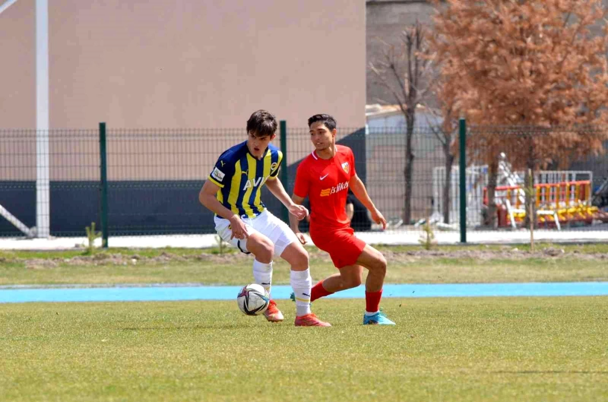 U19 Gelişim Süper Ligi: Kayserispor: 3 Fenerbahçe: 3