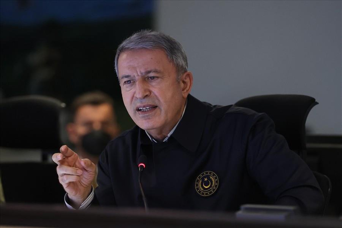 Bakan Akar: "(Mariupol\'de tahliyeler) Kısa zamanda olumlu gelişmeler bekliyoruz"