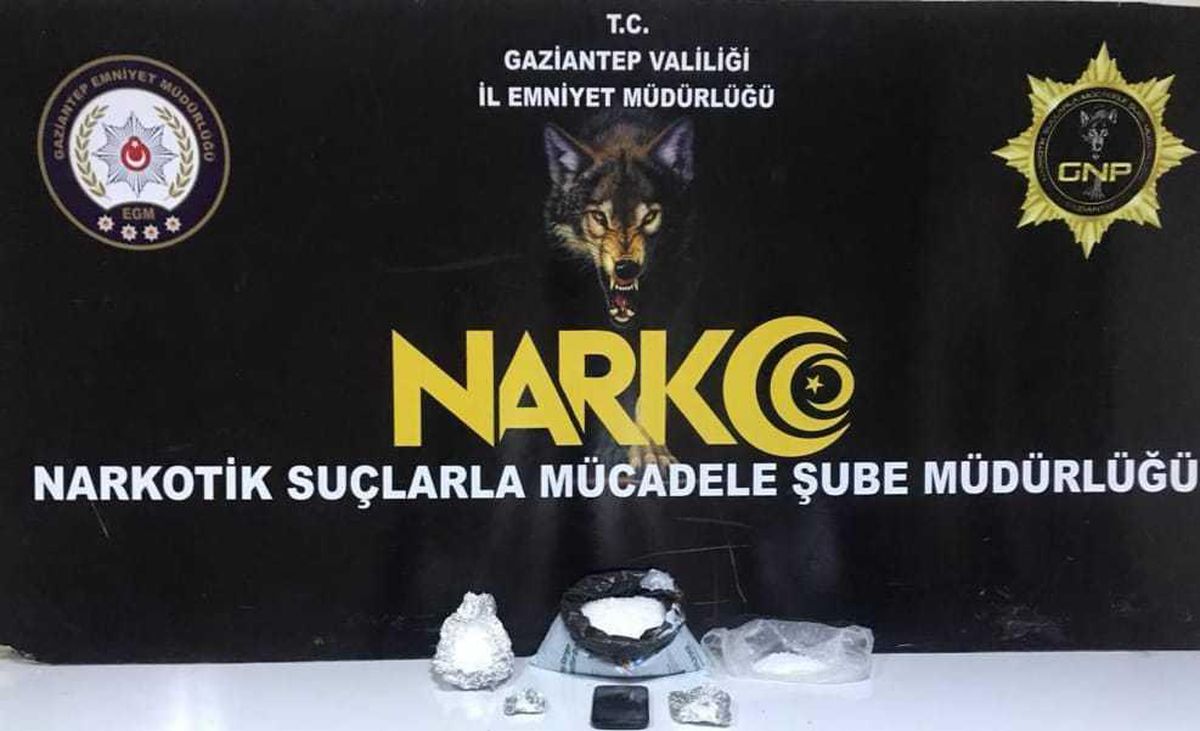 Gaziantep\'te bir evde 1 kilo 450 gram metamfetamin ele geçirildi