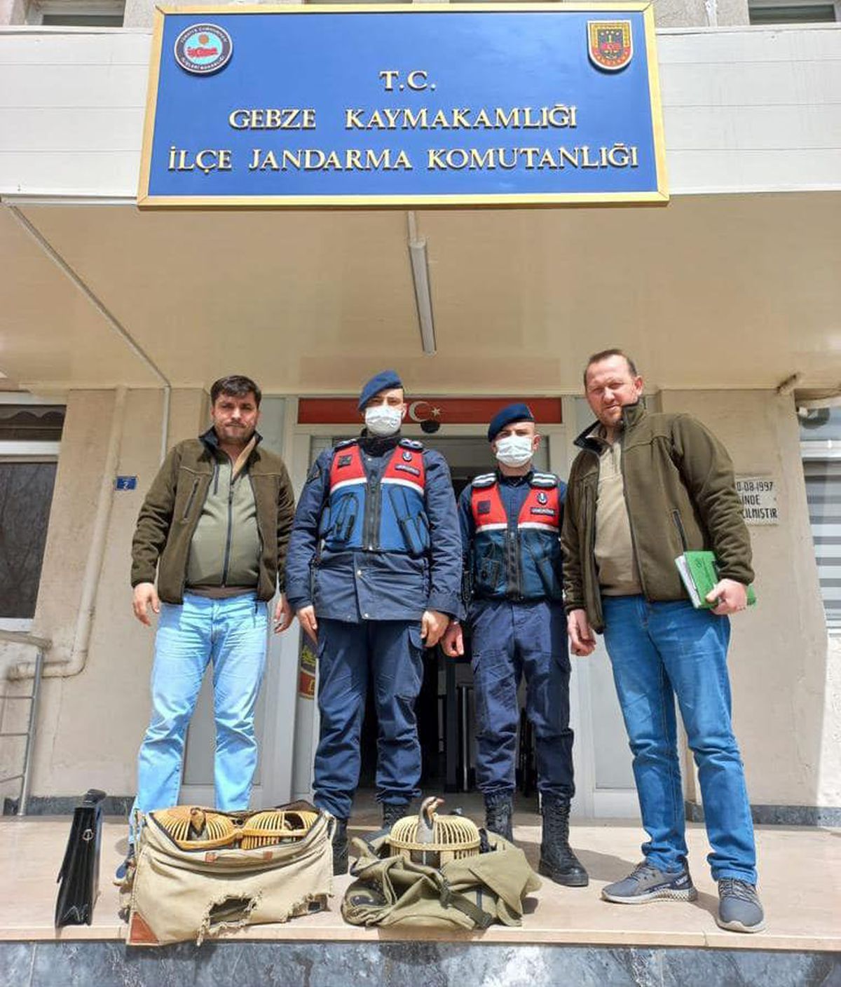 Kocaeli\'de kaçak avlanan 3 kişiye 21 bin 42 lira ceza kesildi