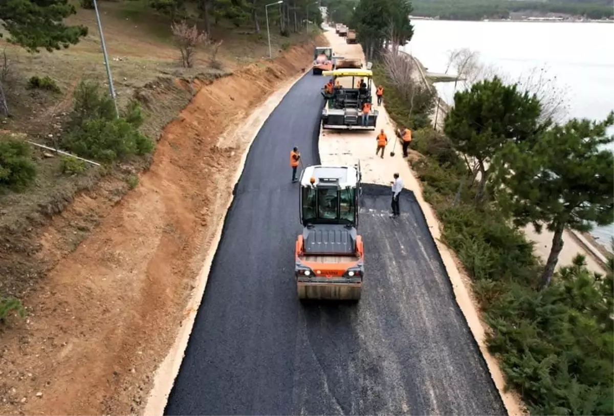 Pelitözü Gölpark\'ta asfaltlama çalışmaları başladı