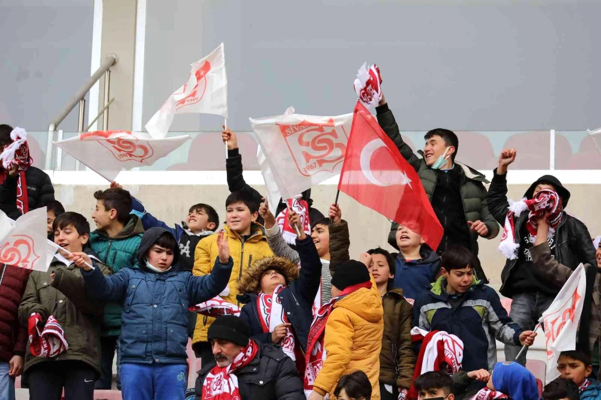Sivasspor - Başakşehir maç biletleri satışta