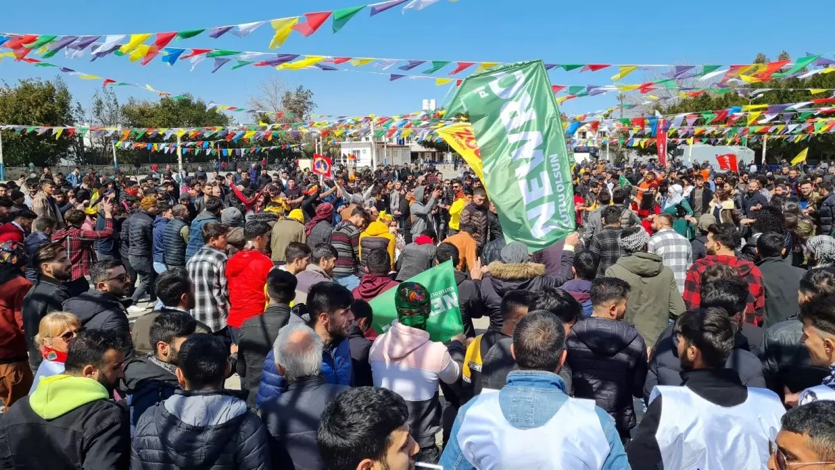 Bodrum\'da terör örgütü lehine slogan atan 6 kişi gözaltına alındı