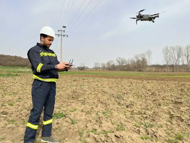 Trakya'da leylek yuvalarının bakımı termal kameralı dron la yapılıyor