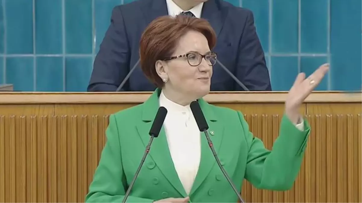 İYİ Parti grubunda kahkaha dolu anlar: Akşener atılan slogana "Ay korkuttun beni be!" diye takıldı