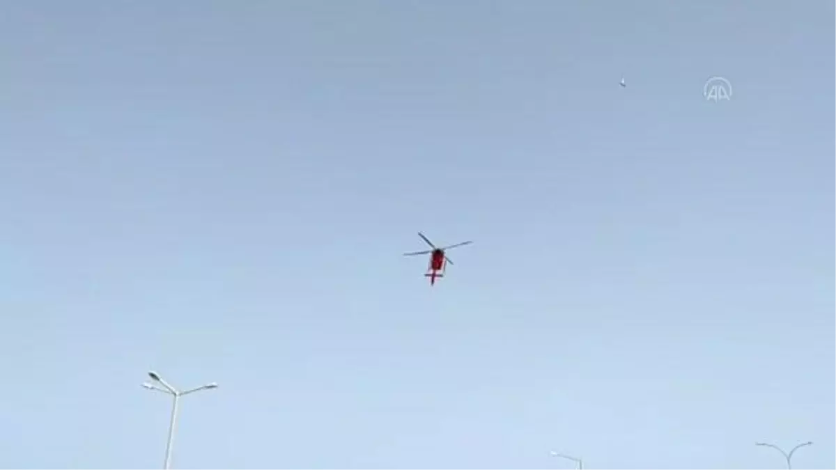 Ambulans helikopter kalp krizi geçiren hasta için havalandı