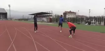 Atletizm Milli Takım Bolu'da güç depoluyor