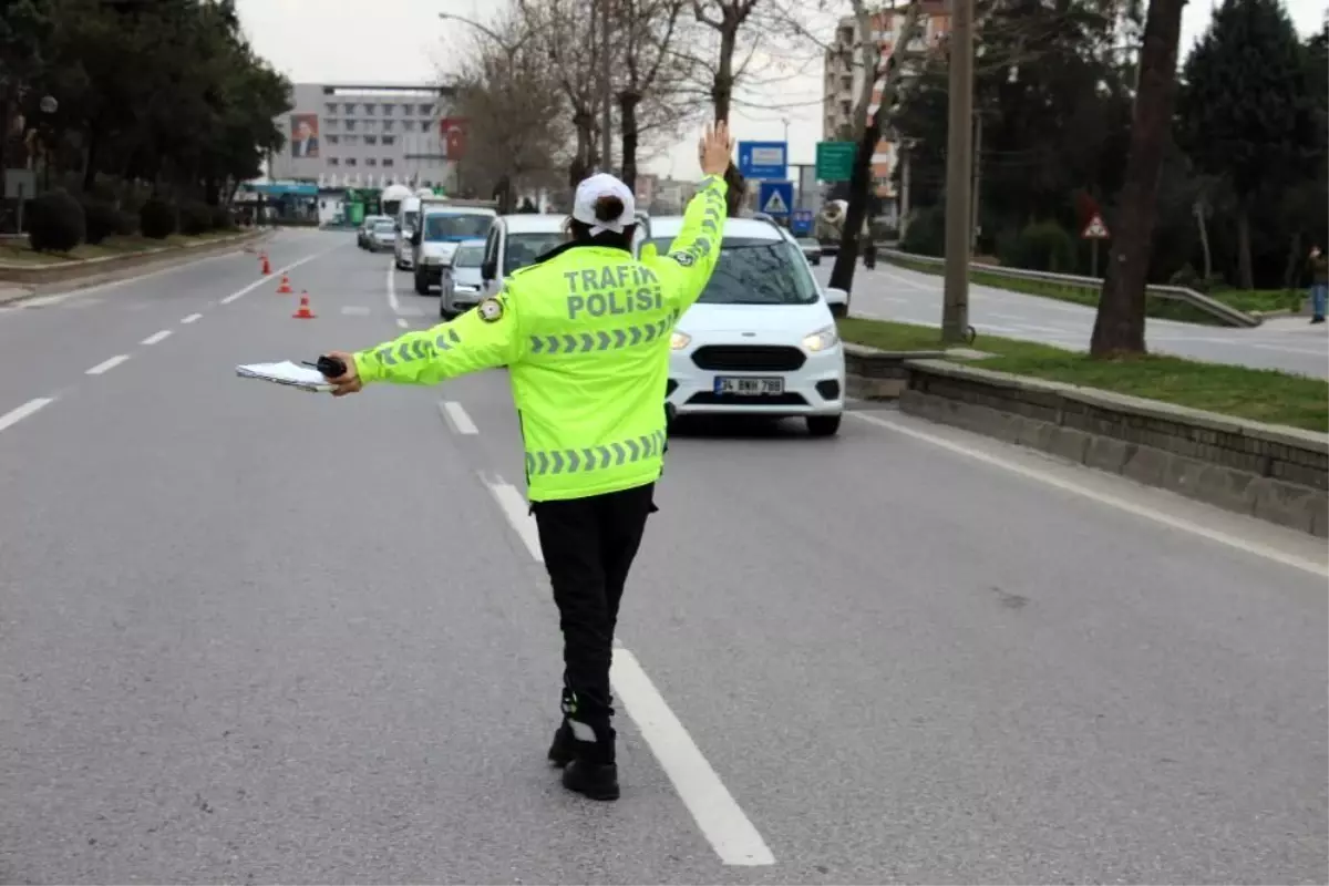 Aydın\'da Mart ayında 281 sürücü, 1313 araç trafikten men edildi