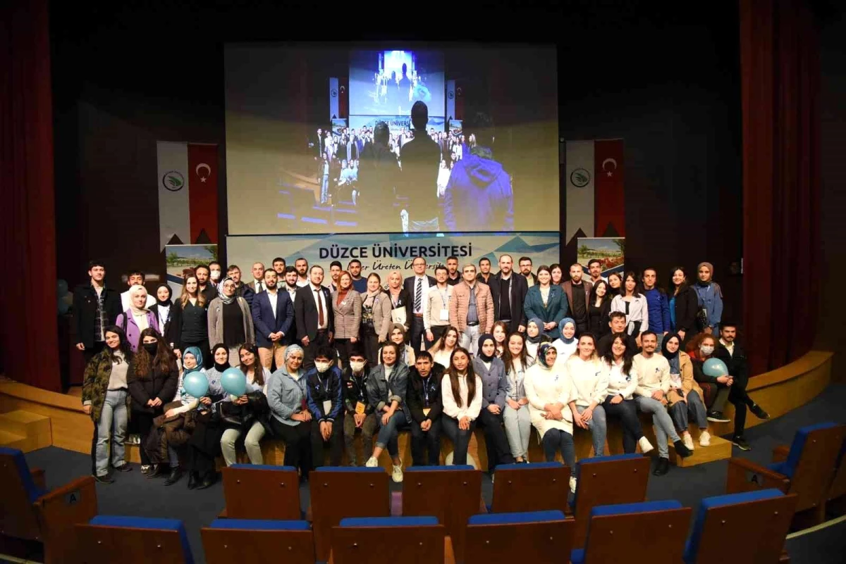 Düzce Üniversitesi\'nde Otizm Farkındalık paneli gerçekleştirildi