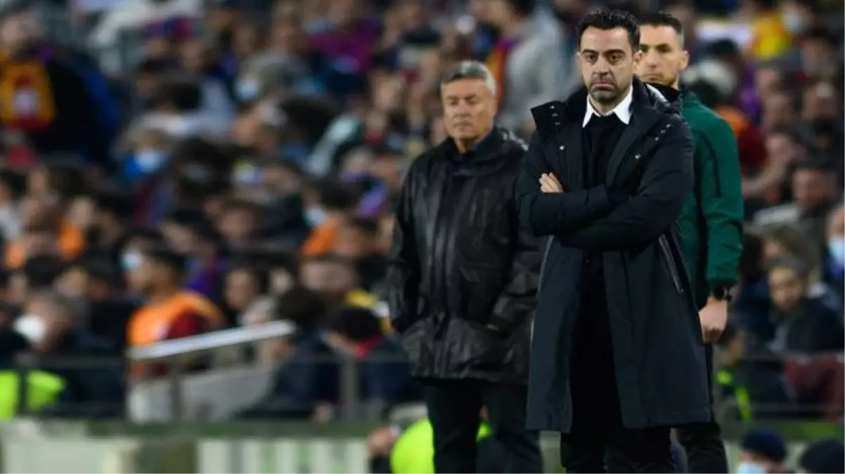 Barcelona\'nın hocası Xavi\'den canlı yayında Galatasaray itirafı!