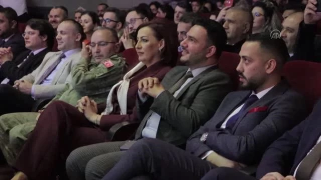 Kosova'da Dünya Romanlar Günü nedeniyle konser verildi